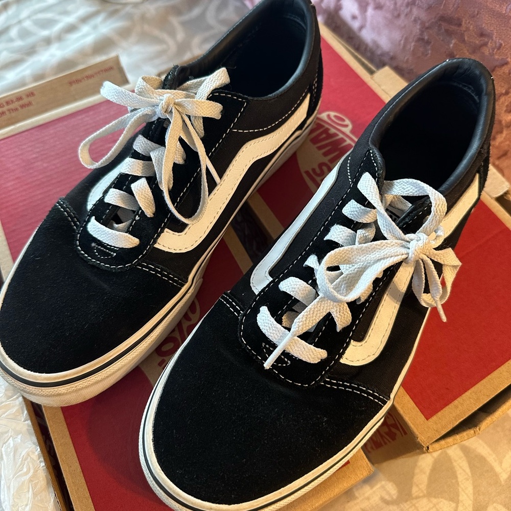Women’s Vans
